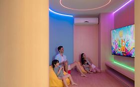 Novotel Living Bangkok Sukhumvit Legacy